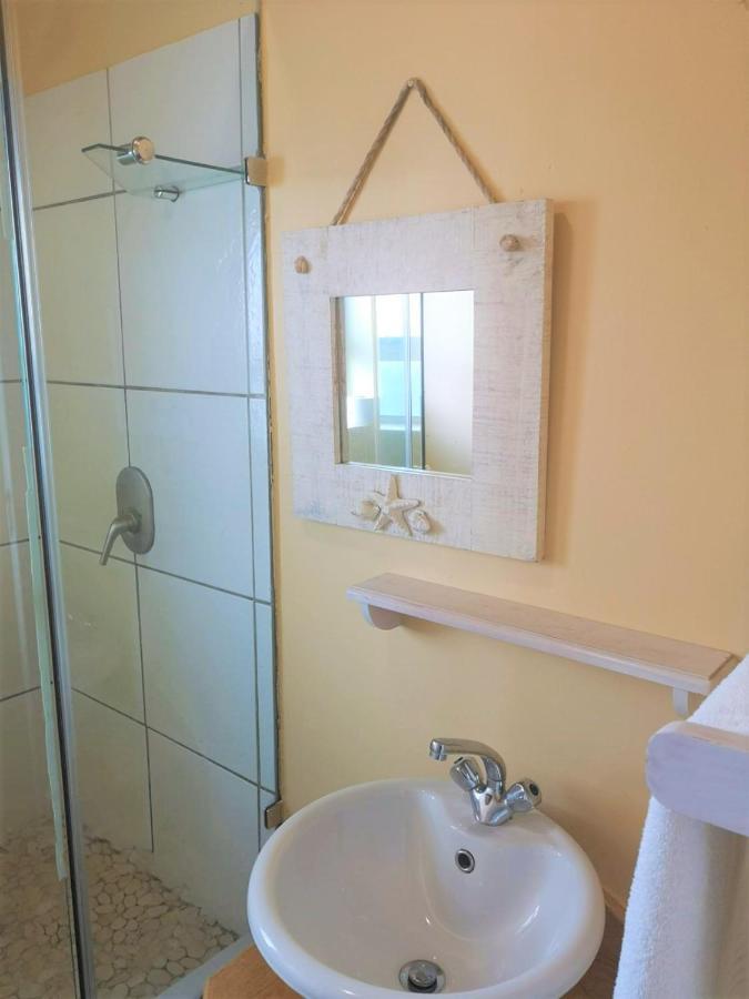 Point Village Guest House 모젤베이 외부 사진