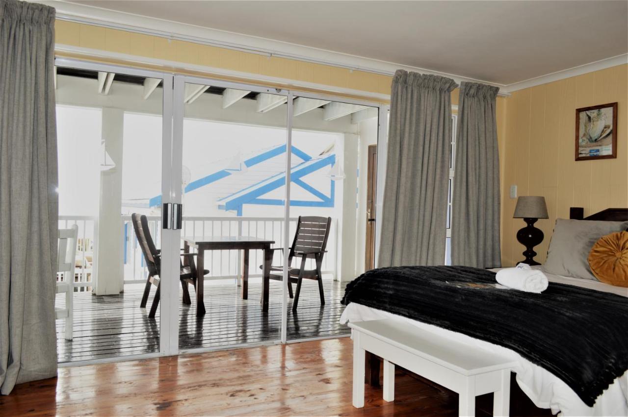 Point Village Guest House 모젤베이 외부 사진